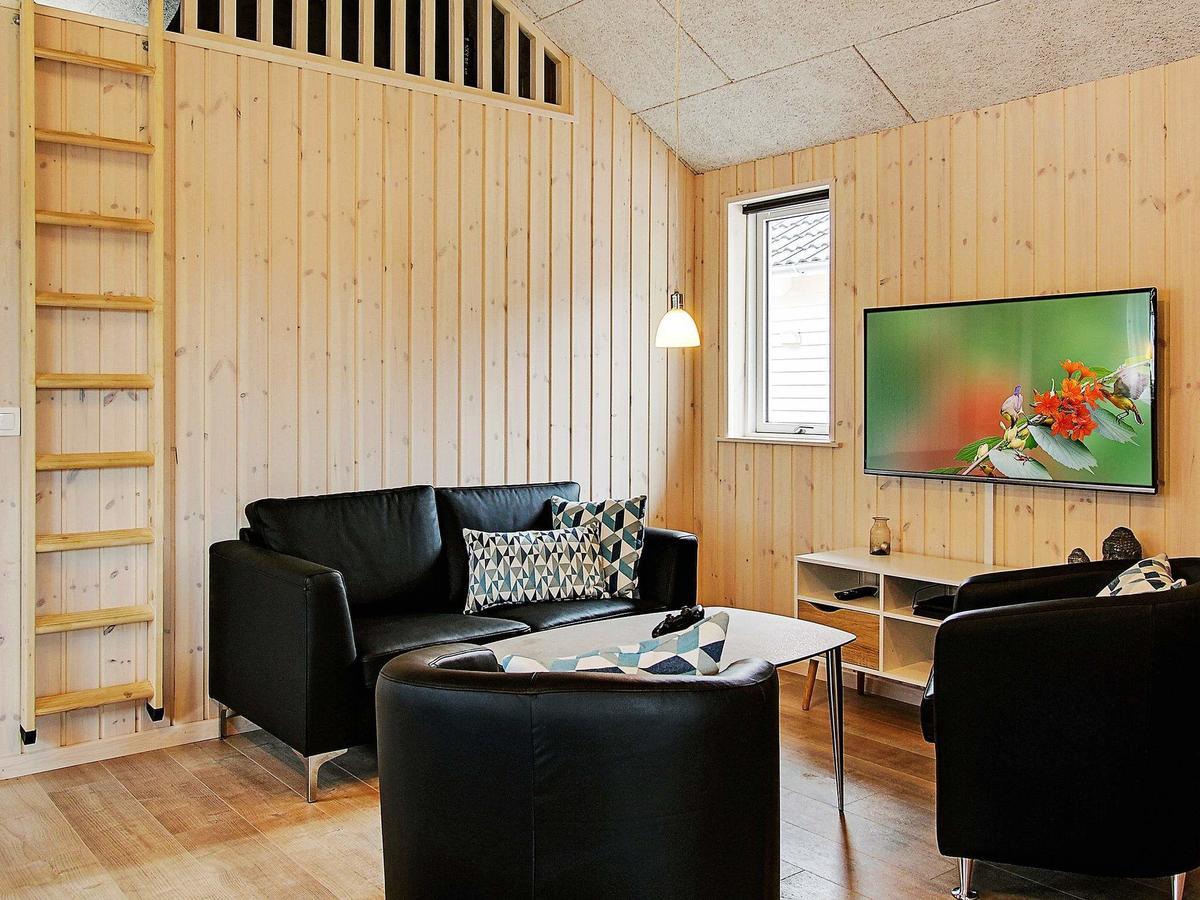 18 Person Holiday Home In Hasselberg Kappeln Eksteriør billede