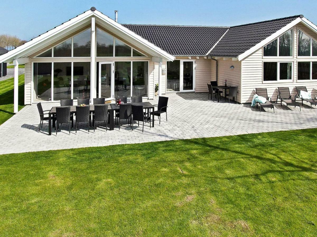 18 Person Holiday Home In Hasselberg Kappeln Eksteriør billede